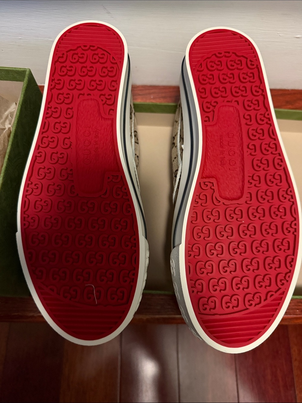 Gucci Women’s GG Canvas Slip-On Sneakers Beige Size 38 | New in Box - Picture 6 of 8